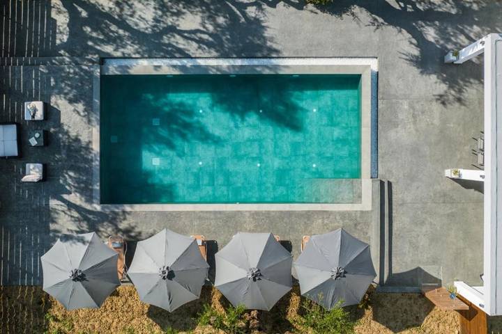 Διαμερίσματα διακοπών για 8 άτομα, με μπαλκόνι και κήπο στον Παντοκράτορα