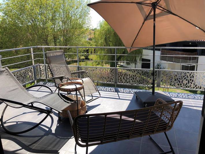 Gîte pour 4 personnes, avec Terrasse et Jardin
