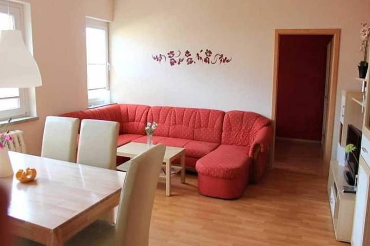 Apartamento de vacaciones para 8 personas, con terraza y jardín - 1