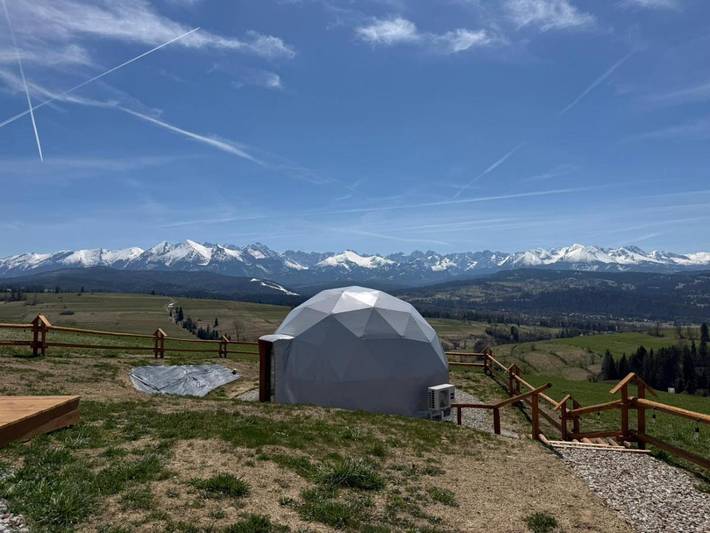 Glamping dla 4 osób, z ogród i taras oraz sauna i jacuzzi w Tatry