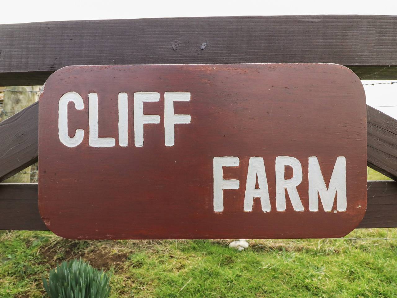 Cliff Farm No. 2 Cottage in Burton Bradstock, Dorset