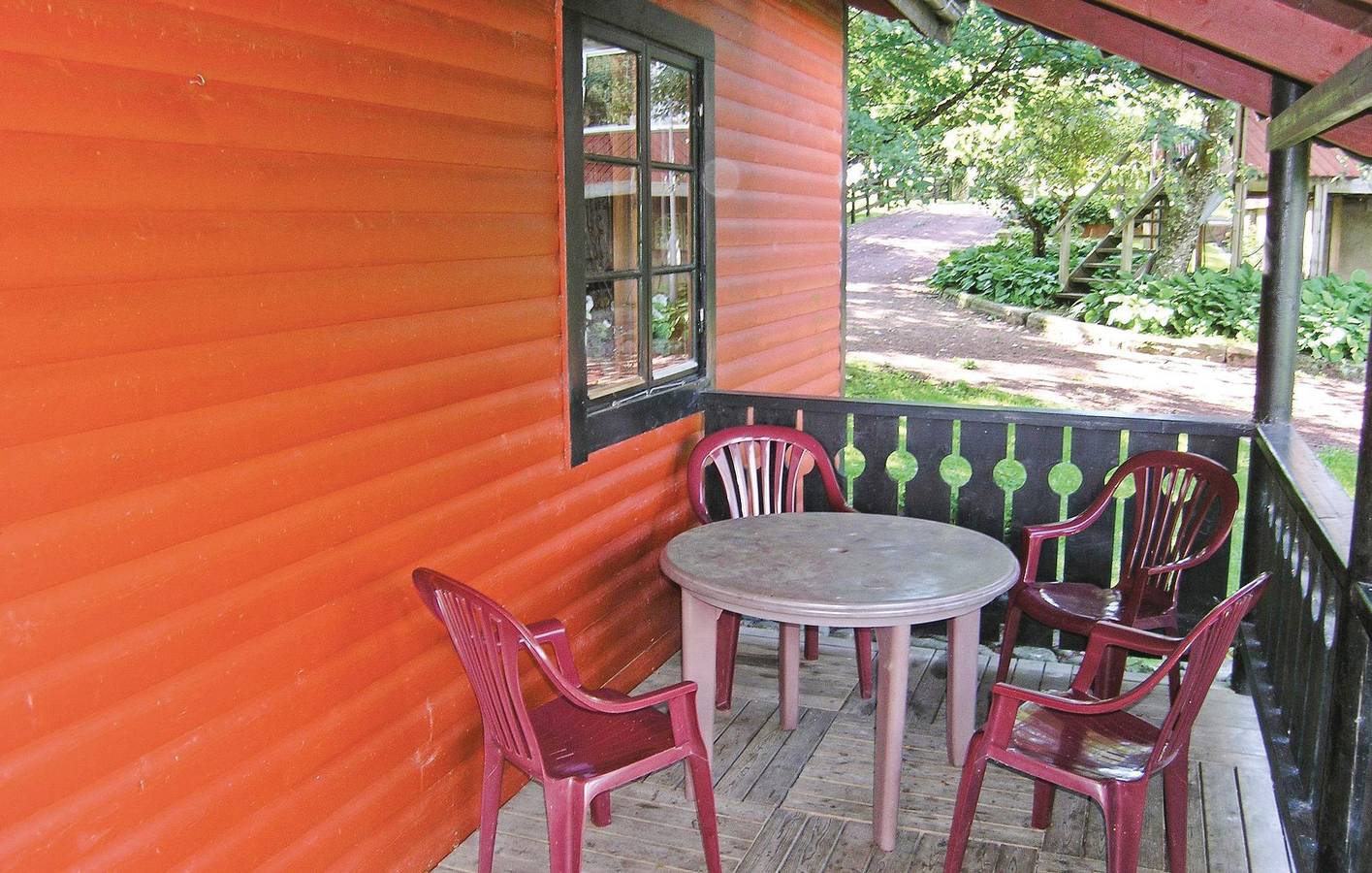 Ferienhaus für 4 Personen mit Terrasse in Jönköpings län