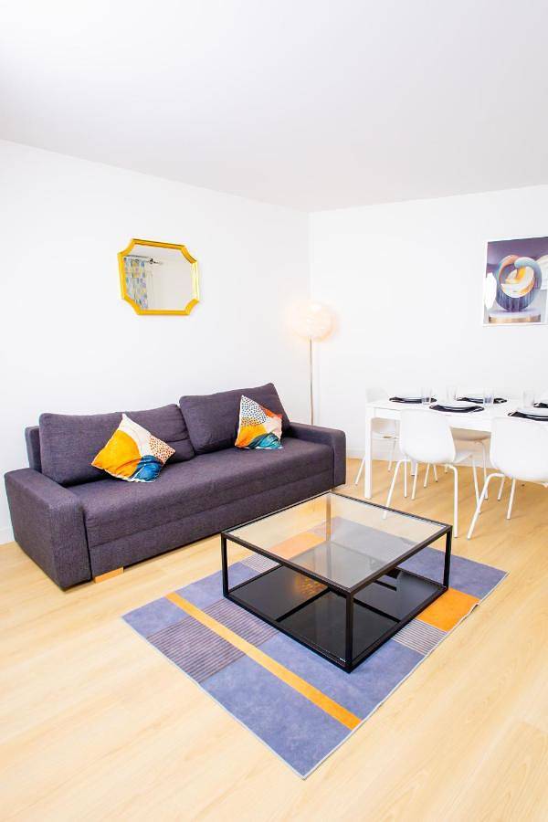 Appartement entier, Angelus Appartement Familial très spacieux 2 chambres 6 personnes à 10 minutes de Disneyland in Chanteloup-en-Brie, Seine-et-Marne
