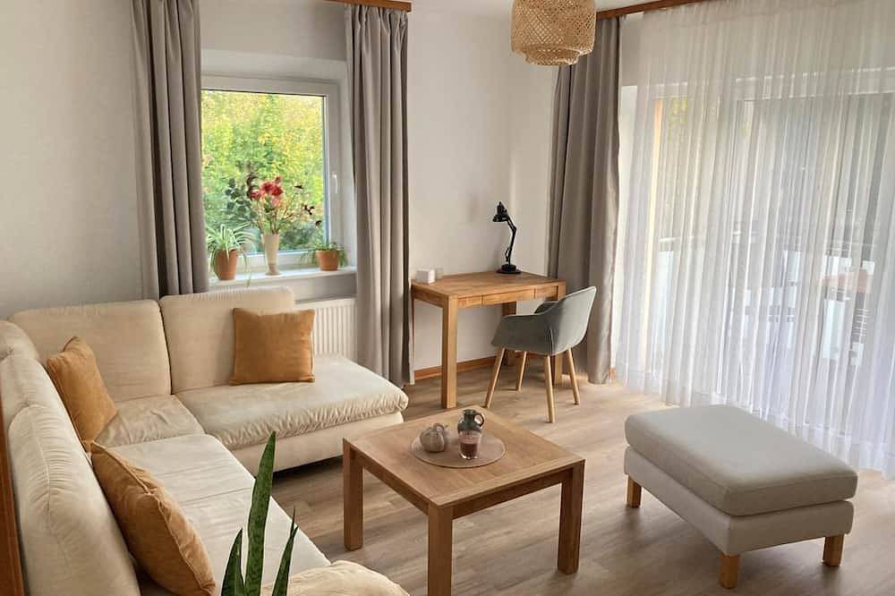 Ganze Wohnung, Doppelzimmer, Dusche, Wc, 1 Schlafraum - Ferienhaus im Obstgarten in Kirn, Landkreis Bad Kreuznach