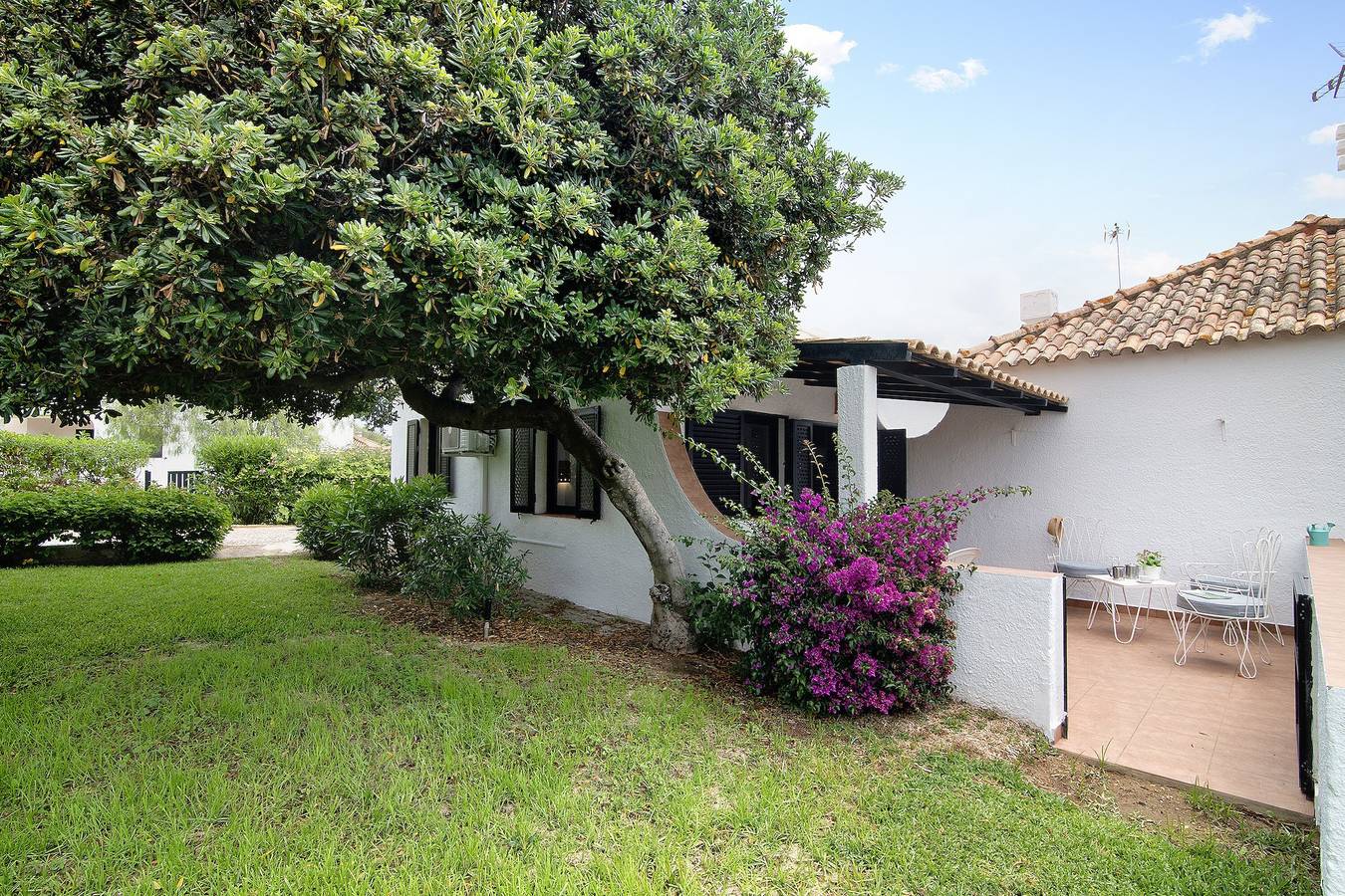 Casa de vacaciones 'Pedras Del Rei I' con piscina compartida, Wi-Fi y aire acondicionado in Tavira, Santa Luzia (Tavira)