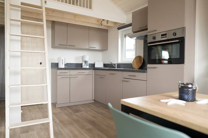 Chalet für 4 Personen, mit Terrasse in Norddeich - 2