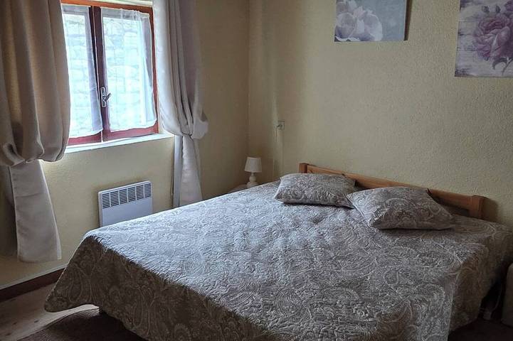 Location de vacances pour 4 personnes, avec terrasse, animaux acceptés à Taulis - 3