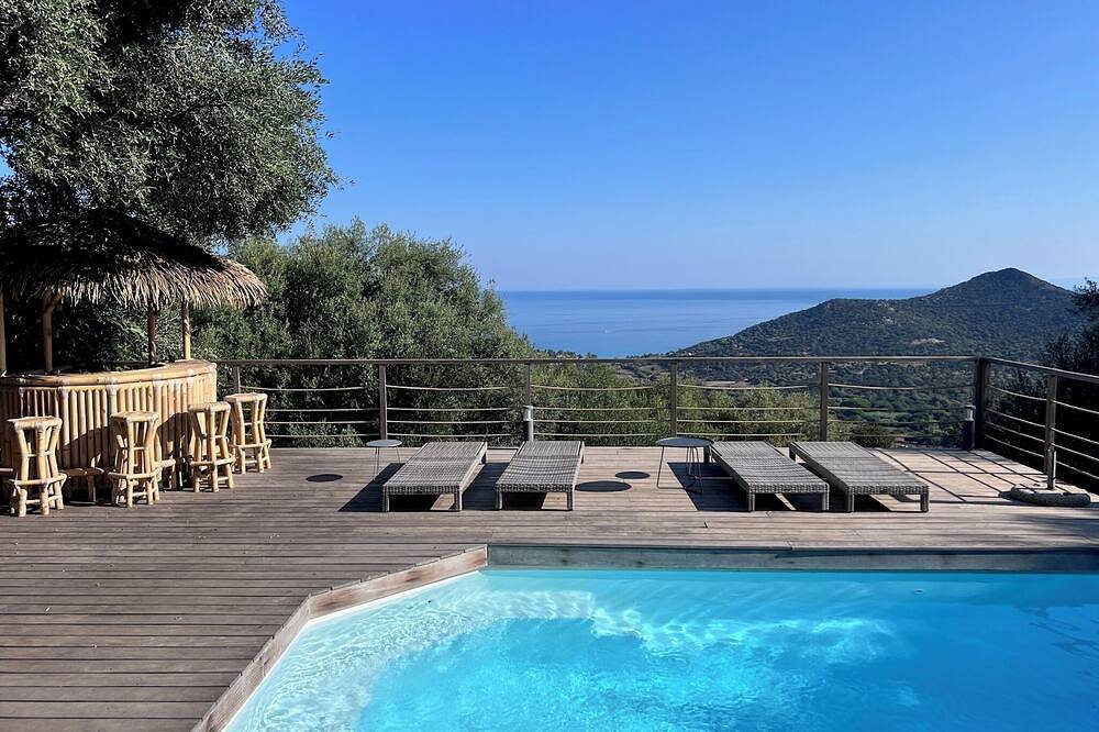 Villa pour 6 Personnes dans Monticello, Région de Calvi