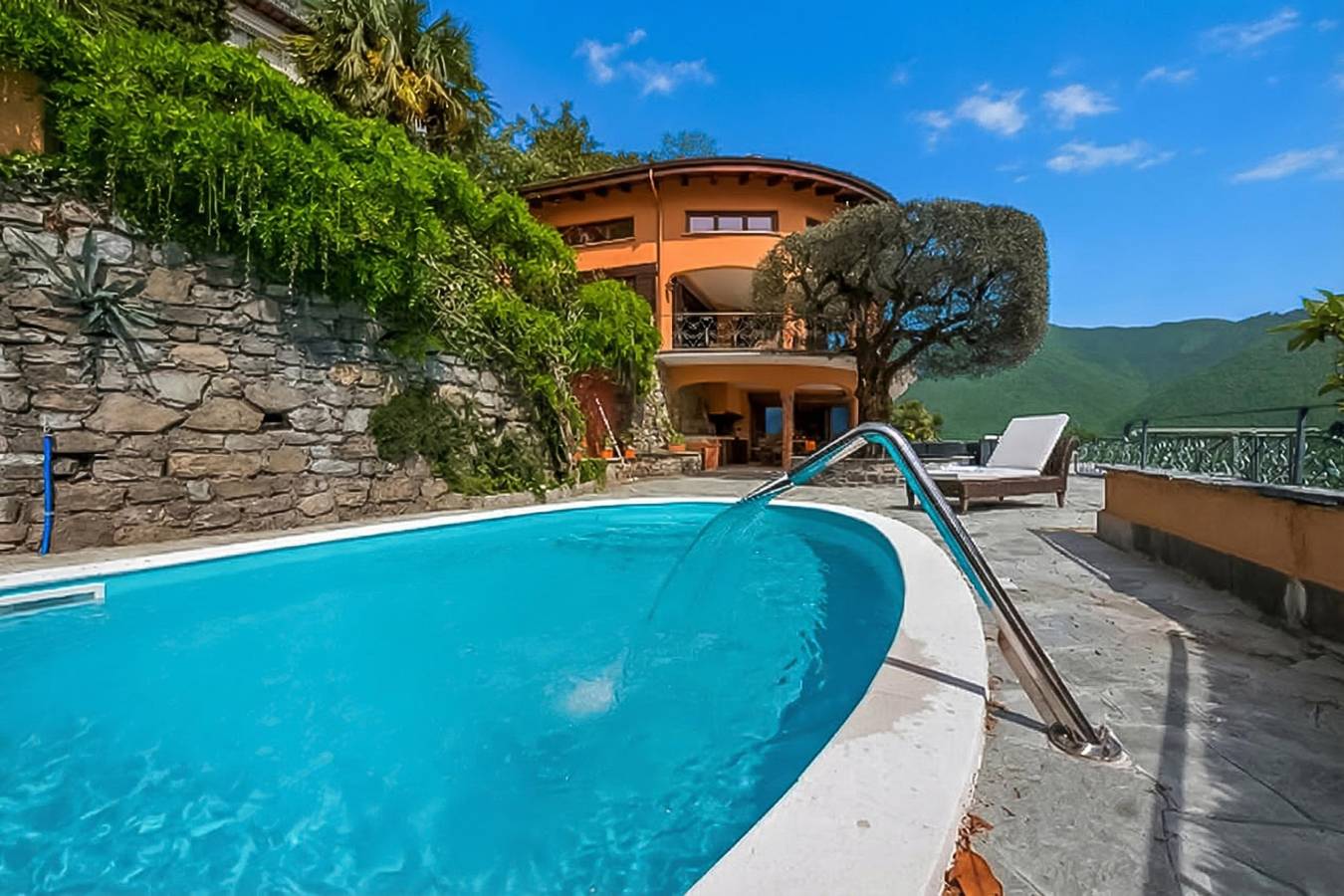Villa Isola Verde (Main Villa) in Cressogno, Valsolda