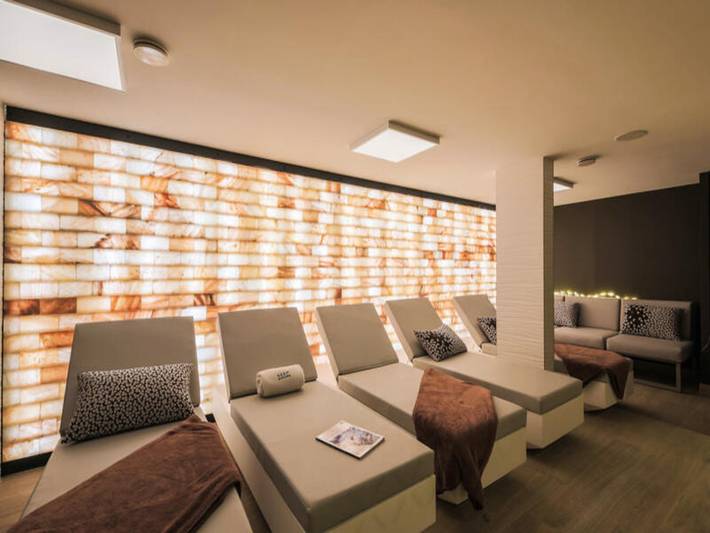 Appartement de vacances pour 4 personnes, avec balcon ainsi que sauna et piscine, animaux acceptés - 1