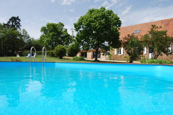 Gîte pour 12 personnes dans Allier - 2