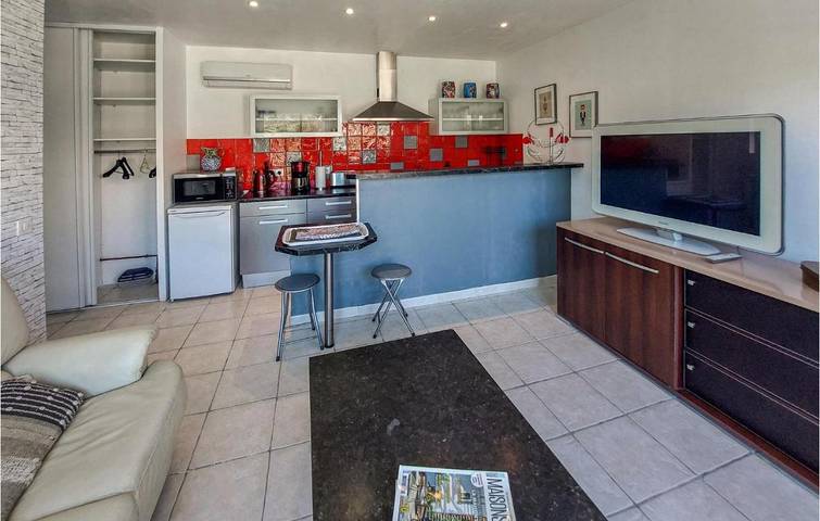 Location de vacances pour 2 personnes, avec piscine à Vérargues - 2