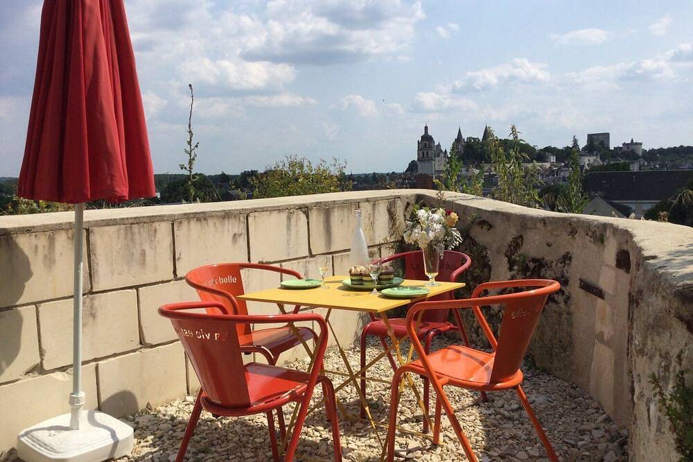 La Troglodyte de Montmartre in Loches, Loches region
