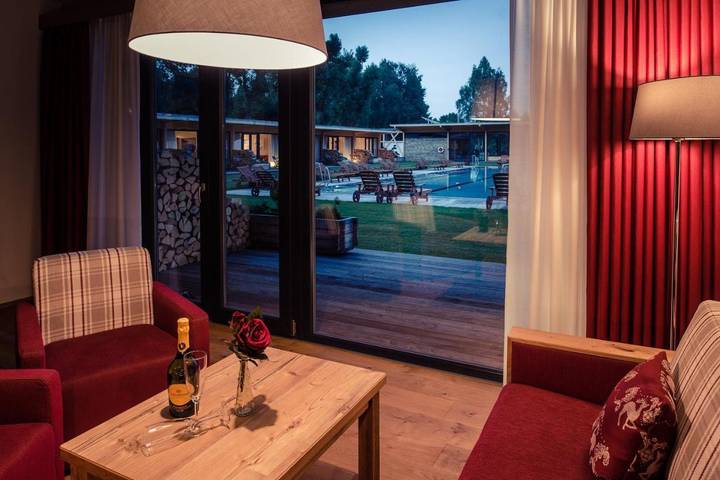 Wynajem wakacyjny dla 4 osób, z ogród i jacuzzi oraz basen i sauna w Czeskie Budziejowice