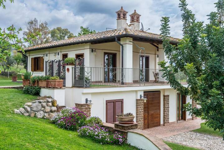 Apartamento de vacaciones para 5 personas, con jardín y vistas - 1