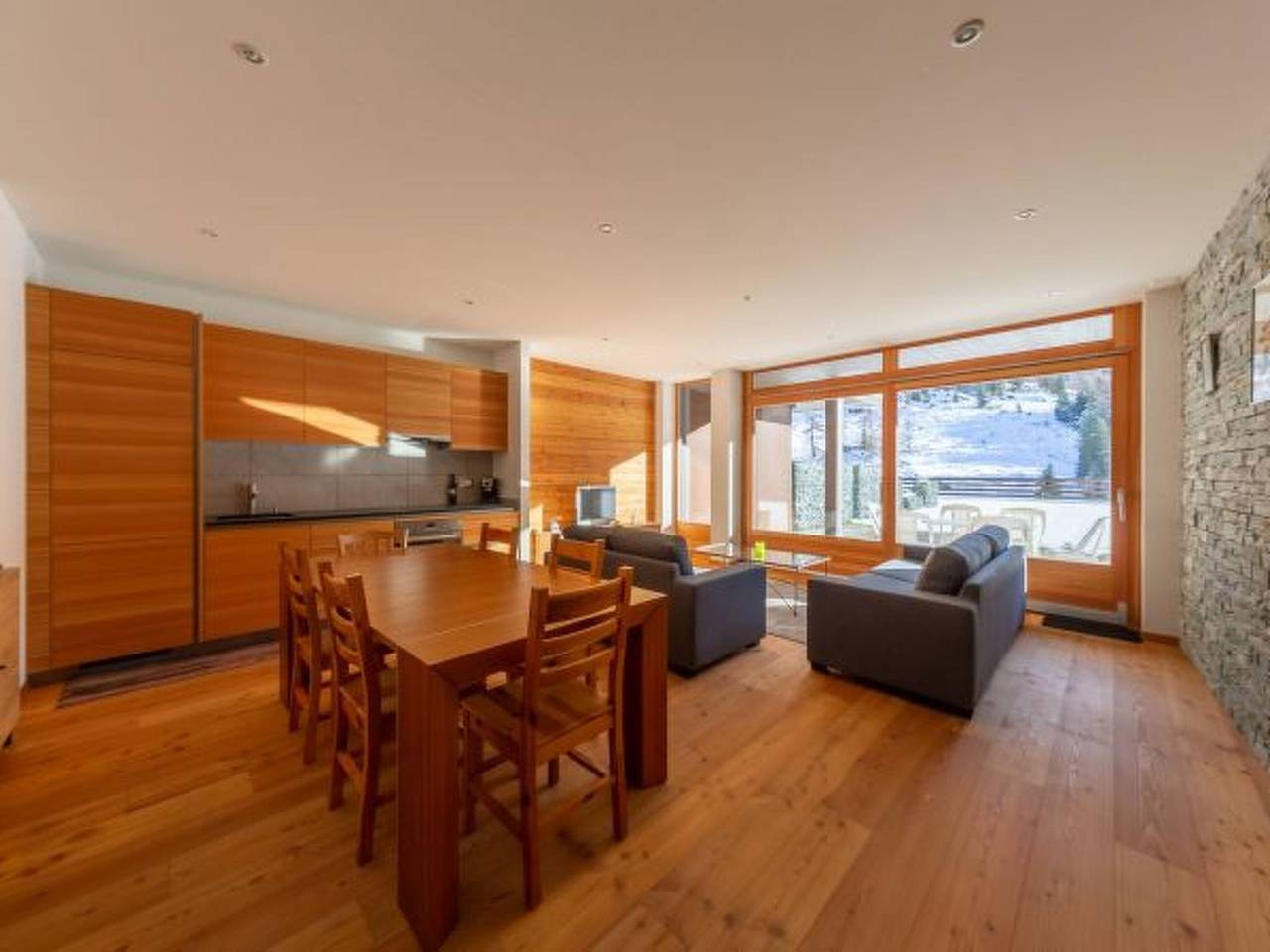 Ganze Wohnung, Ferienwohnung für 6 Personen mit Terrasse in Nendaz, Walliser Alpen