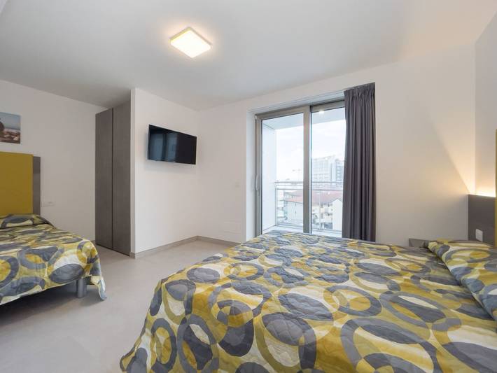 Ferienwohnung für 8 Personen, mit Balkon in Lignano Sabbiadoro - 4