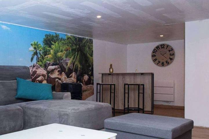 Maison de vacances pour 12 personnes, avec balcon à Tourcoing