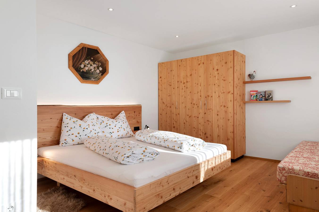 Entire apartment, Apartment 'Bergwiese' with Mountain View, Shared Garden and Wi-Fi in Ritten, Sarntal Alps