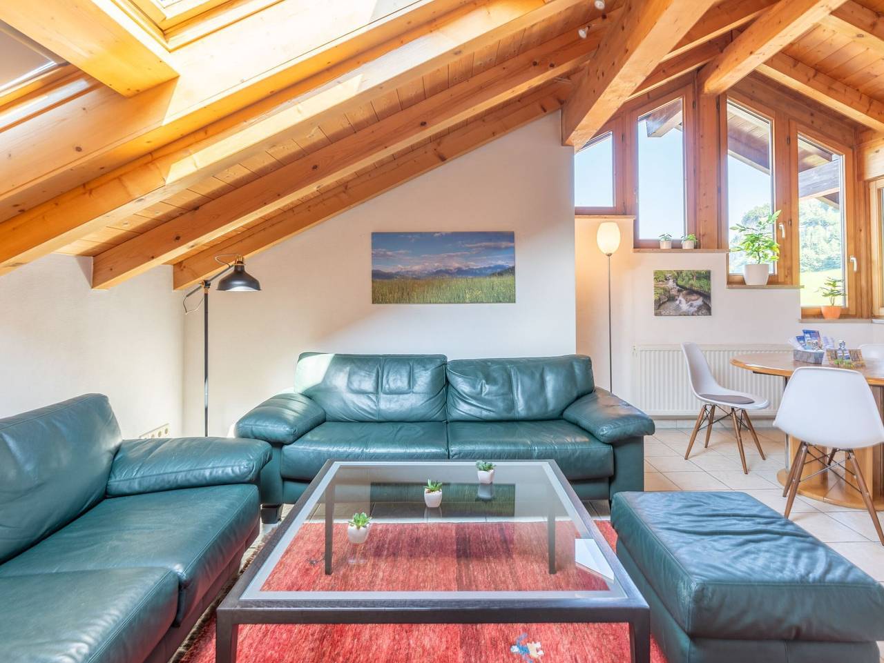 Ganze Ferienwohnung, Fewo Giebelglück - Ferienwohnung mit Parkplatz, Balkon und Wlan in Grünten, Burgberg im Allgäu