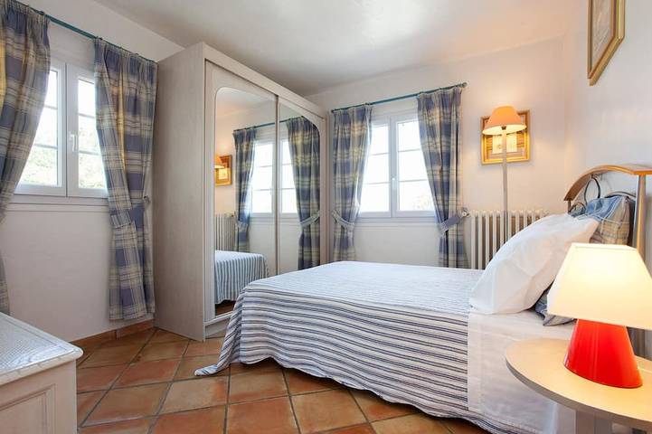 Location de vacances pour 10 personnes, avec jardin à Saint-Cézaire-sur-Siagne - 3