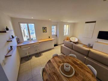 Gîte pour 6 personnes, avec vue et terrasse à Aspremont