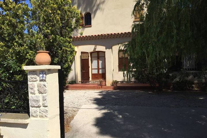 Villa pour 10 personnes, avec terrasse et jardin à Hyeres - 2