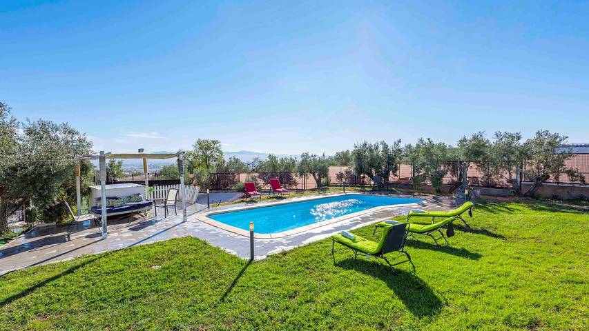 Casa rural para 12 personas, con jacuzzi además de piscina y balcón/terraza en Baza - 2