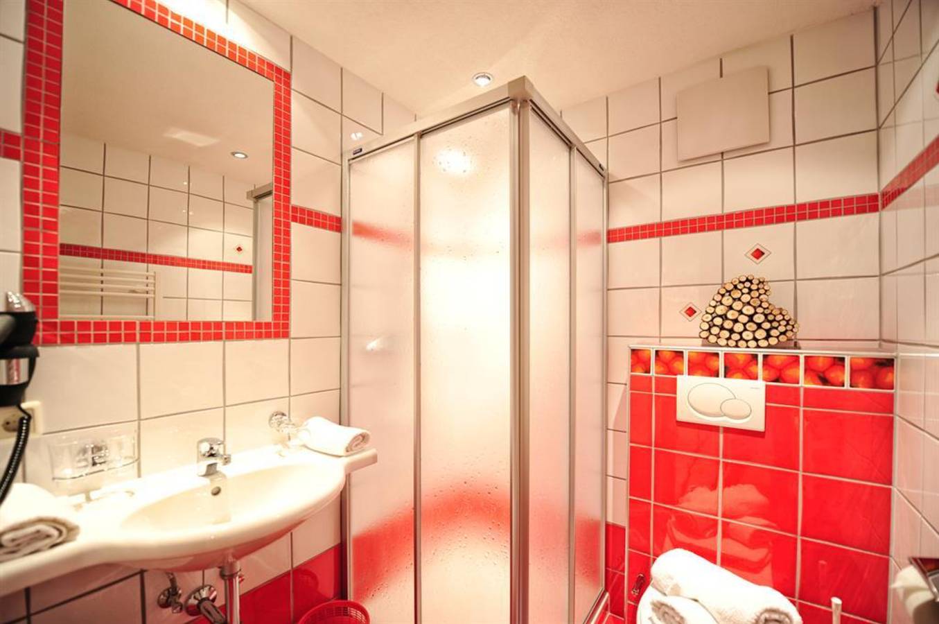 Apartamento vacacional entero, Fw Höllkar für 3-4 Pers./2 Schlafr/Dusche,Wc in Ischgl, Verwall mountains