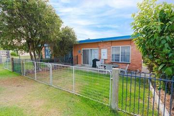 Holiday Home for 5 People in Mallacoota, Shire of East Gippsland, Photo 4