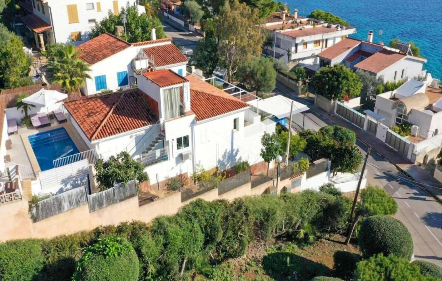 Apartment mit Meerblick, Pool und Terrasse, 400m zum Strand in Alcanada, Alcúdia