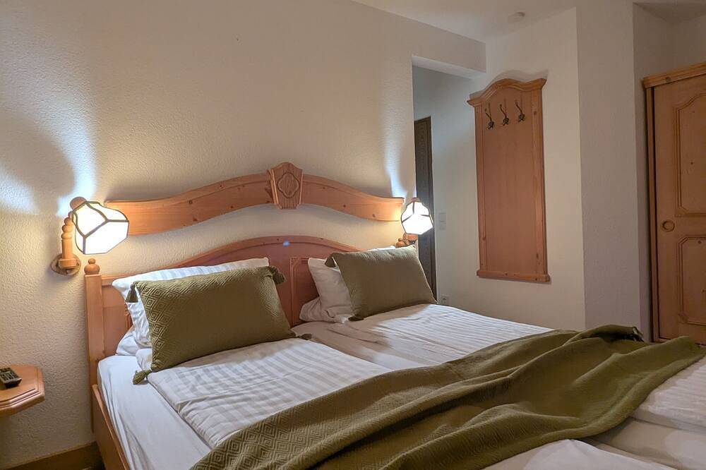 Ganze Wohnung, Doppelzimmer für 3 Gäste mit 23m² in Schönau an der Brend in Schönau a.d.Brend, Rhön-Bayern
