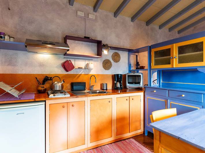 Il Fienile in San Bartolomeo al Mare, Riviera di Ponente