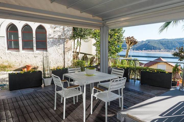 Apartamento para 2 personas, con terraza en Muros de Nalón