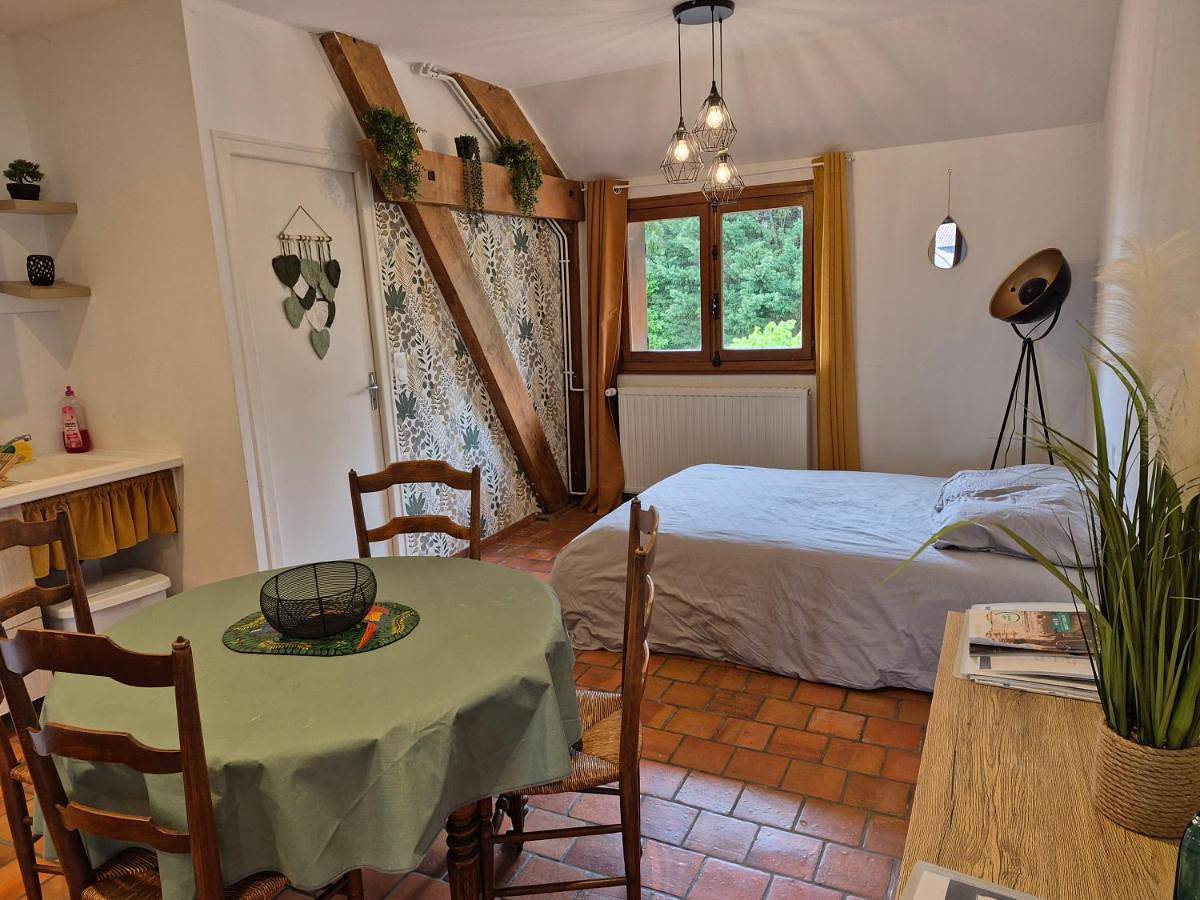 Appartement entier, Appartement à 5 min des lacs in Mathaux, Parc naturel régional de la Forêt d'Orient