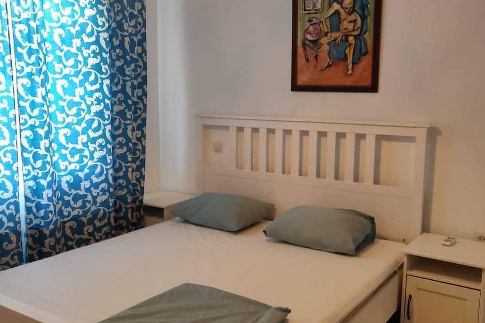 Reihenhaus in ausgezeichneter Lage an der Costa del Sol, Fuengirola in Los Boliches, Fuengirola