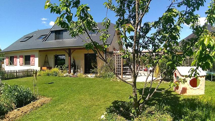 Location de vacances pour 6 personnes, avec Balcon et Terrasse à Oloron-Sainte-Marie