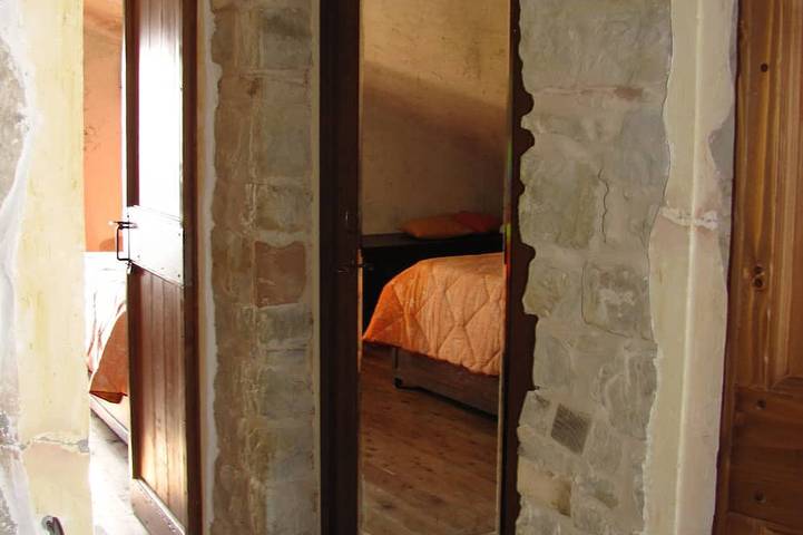 Ferienwohnung für 4 Personen, mit Terrasse und Garten sowie Pool in Penna San Giovanni - 3