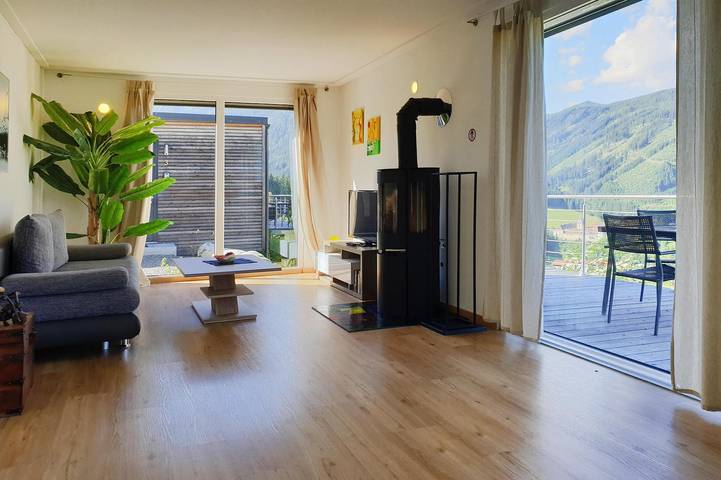 Wohnwagen für 4 Personen, mit Terrasse und Sauna in Murtal - 3