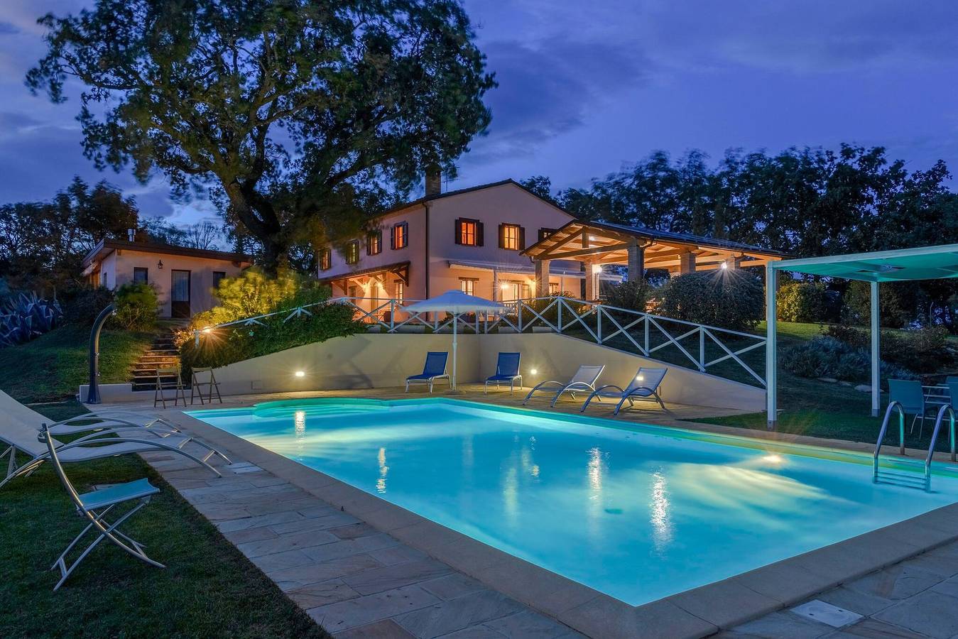 Casa vacanza a Cartoceto a partire da 485€ a notte