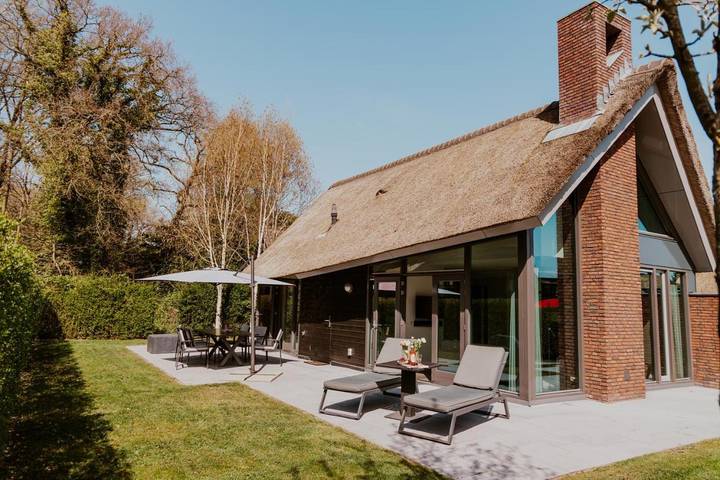Villa voor 4 personen, with Terras and Tuin as well as Uitzicht in Schoorl
