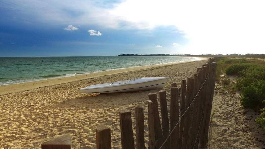Parc de vacances pour 6 personnes, avec jardin dans Plage de Landrezac - 2
