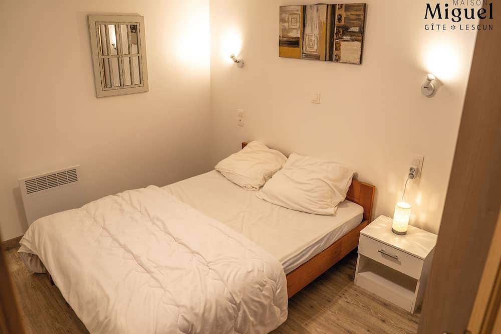 Pirineos De Montaña Lescun Village Superb Gîte 4 / 11pers. in Lescun, Béarn