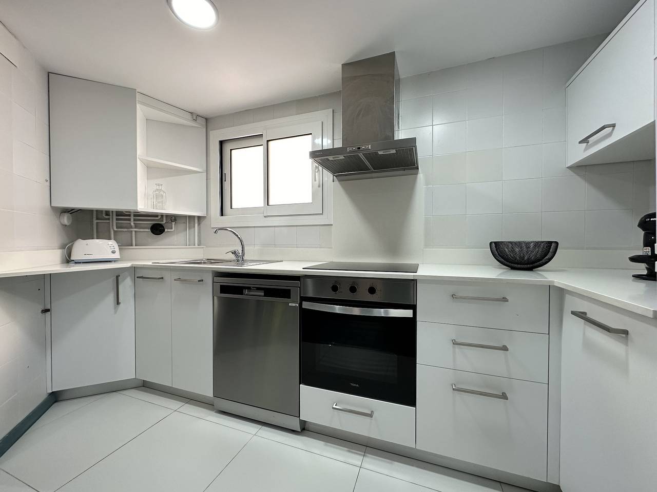 Entire apartment, Agi Avenida Apartments in Roses Centre, Roses