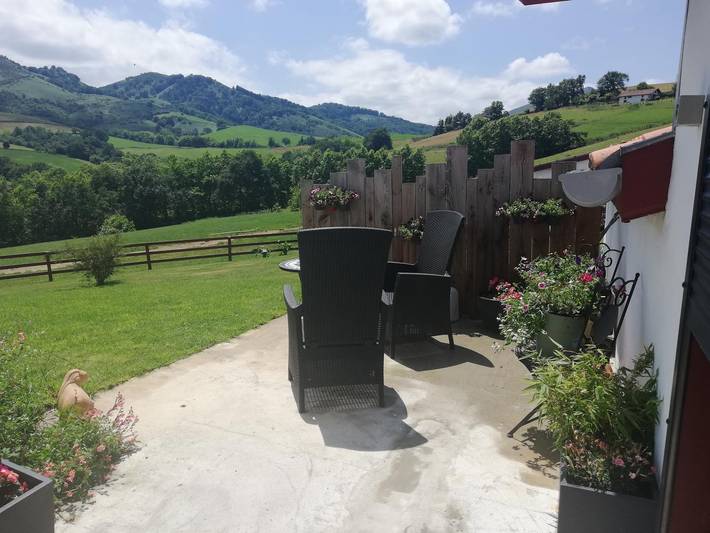 Gîte pour 2 personnes, avec Terrasse et Jardin