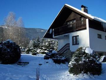 Chalet für 6 Personen, mit Balkon und Garten in Tschechien