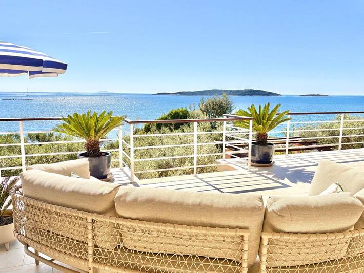 Villa für 8 Personen, mit Ausblick und Garten auf Vis