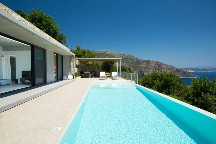 Villa für 6 Personen, mit Terrasse und Pool in Griechenland - 4