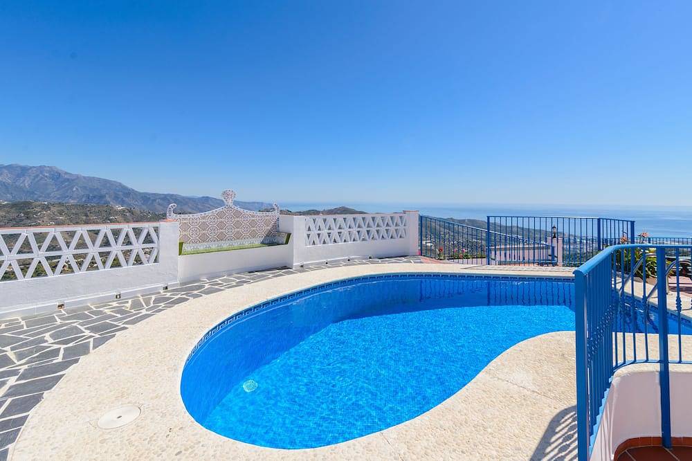 Exquisite Andalusian-Style Villa with Pool and Incredible Mountain-Top Views in Torrox, Costa del Sol