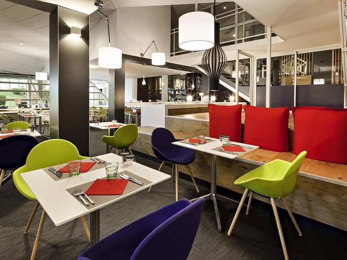 Hôtel pour 3 personnes, avec piscine et jardin, animaux acceptés